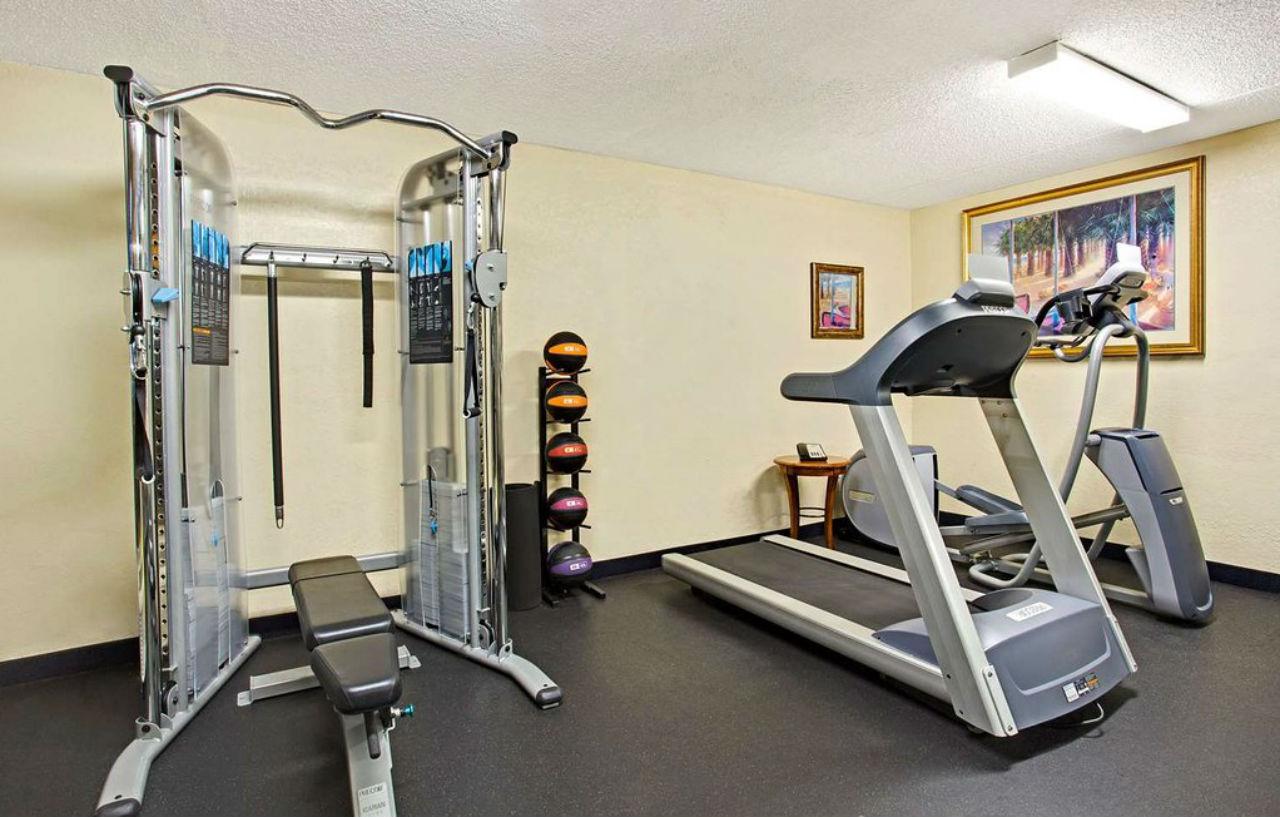Days Inn By Wyndham Orlando Airport Florida Mall Williamsburg Ngoại thất bức ảnh
