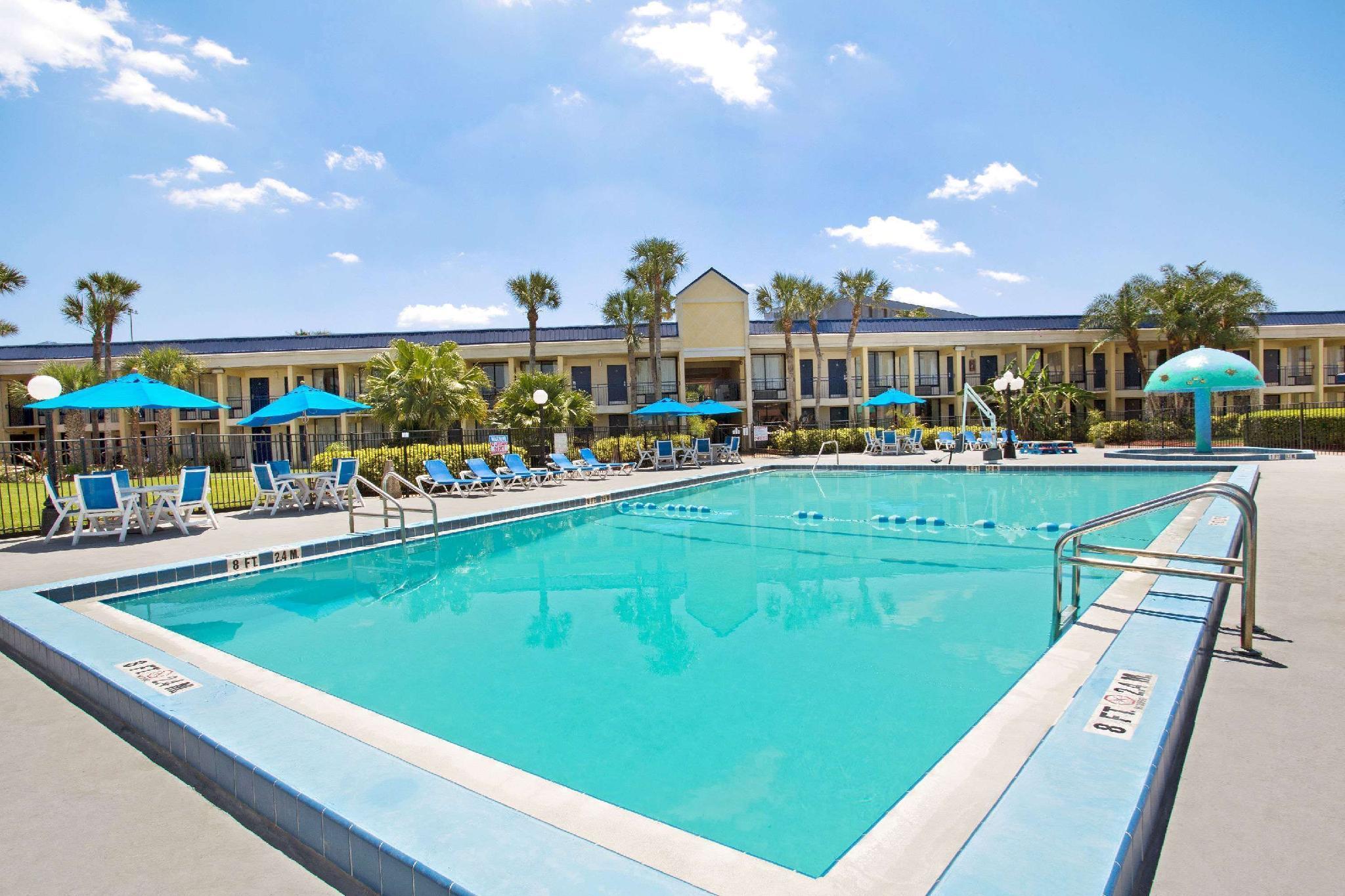 Days Inn By Wyndham Orlando Airport Florida Mall Williamsburg Ngoại thất bức ảnh