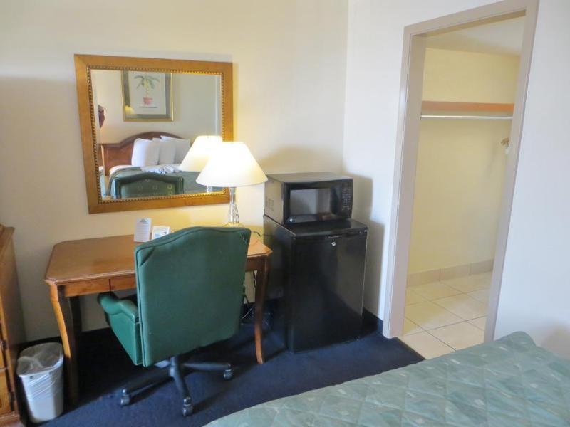 Days Inn By Wyndham Orlando Airport Florida Mall Williamsburg Ngoại thất bức ảnh